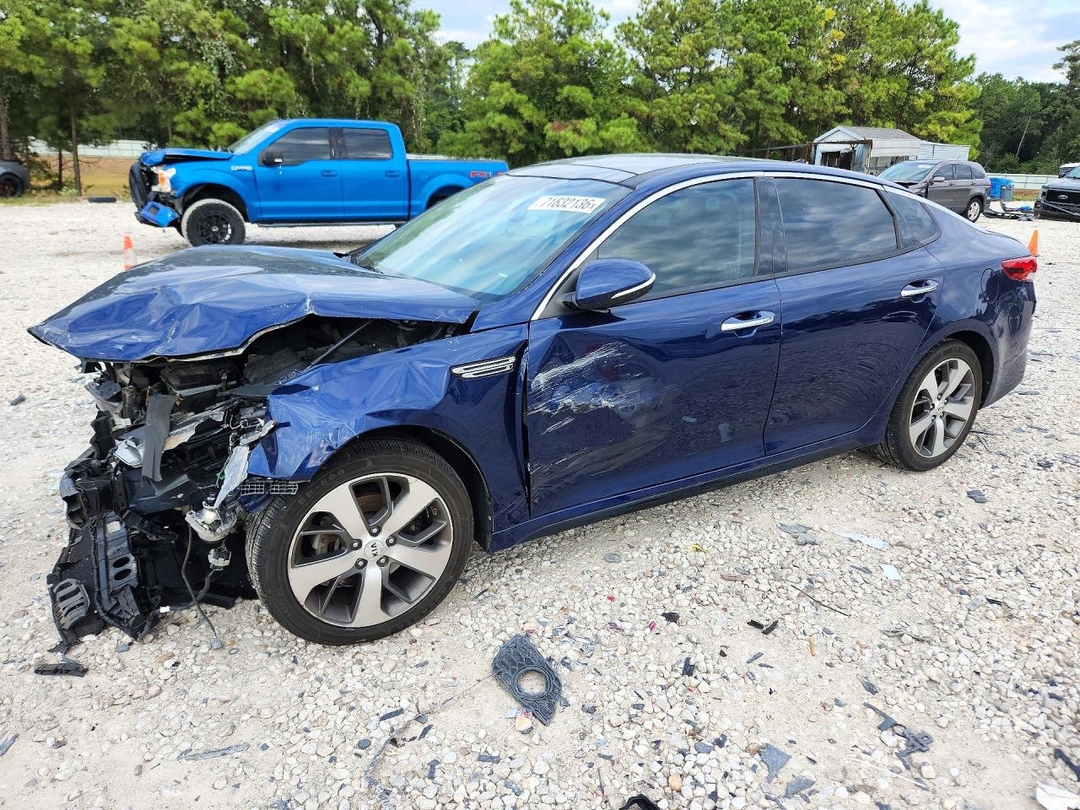 Вид 2019 KIA OPTIMA S, угол 1