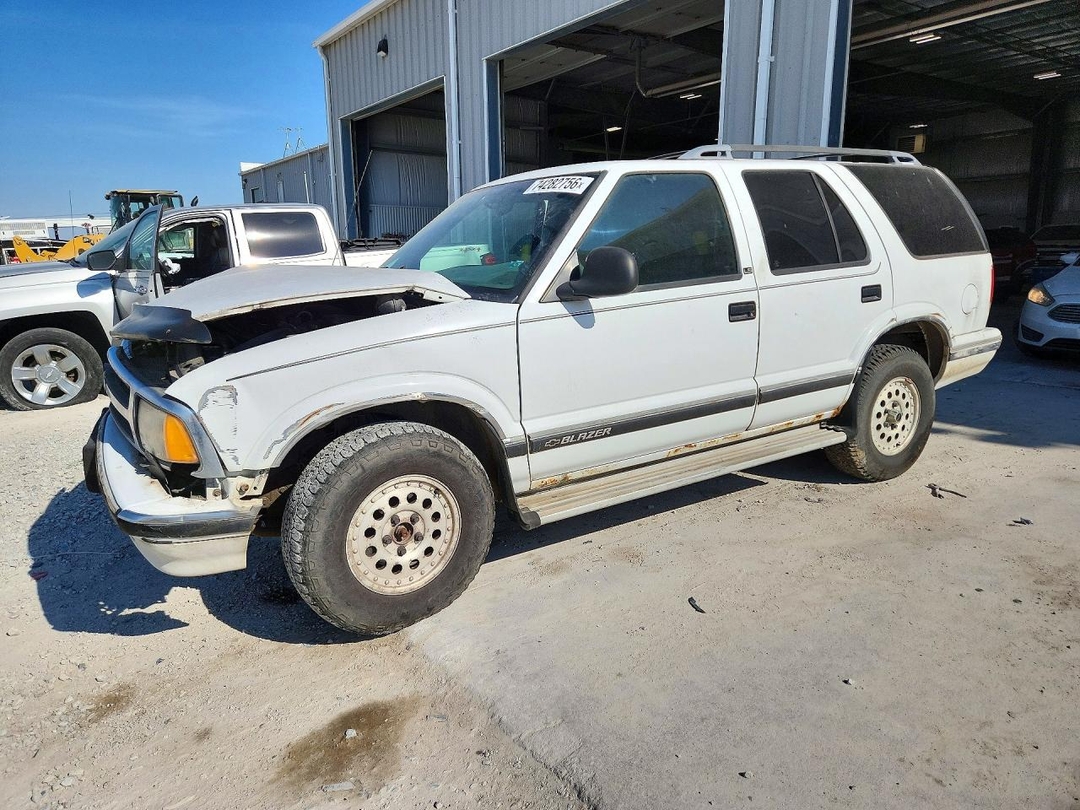 Vista de 1997 CHEVROLET BLAZER, ángulo 1