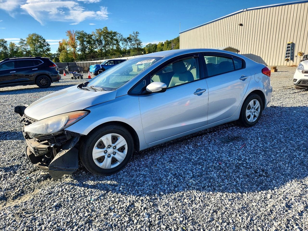 Вид 2015 KIA FORTE LX, угол 1