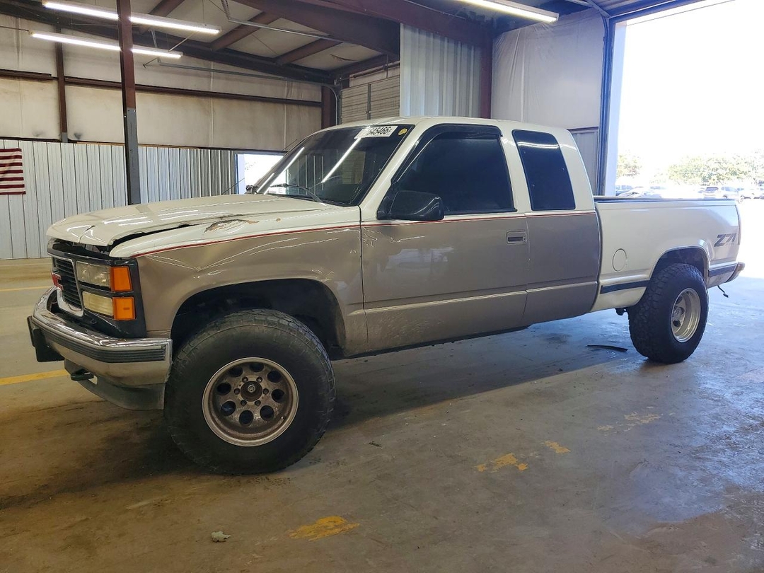 منظر 1994 GMC SIERRA K1500، زاوية 1