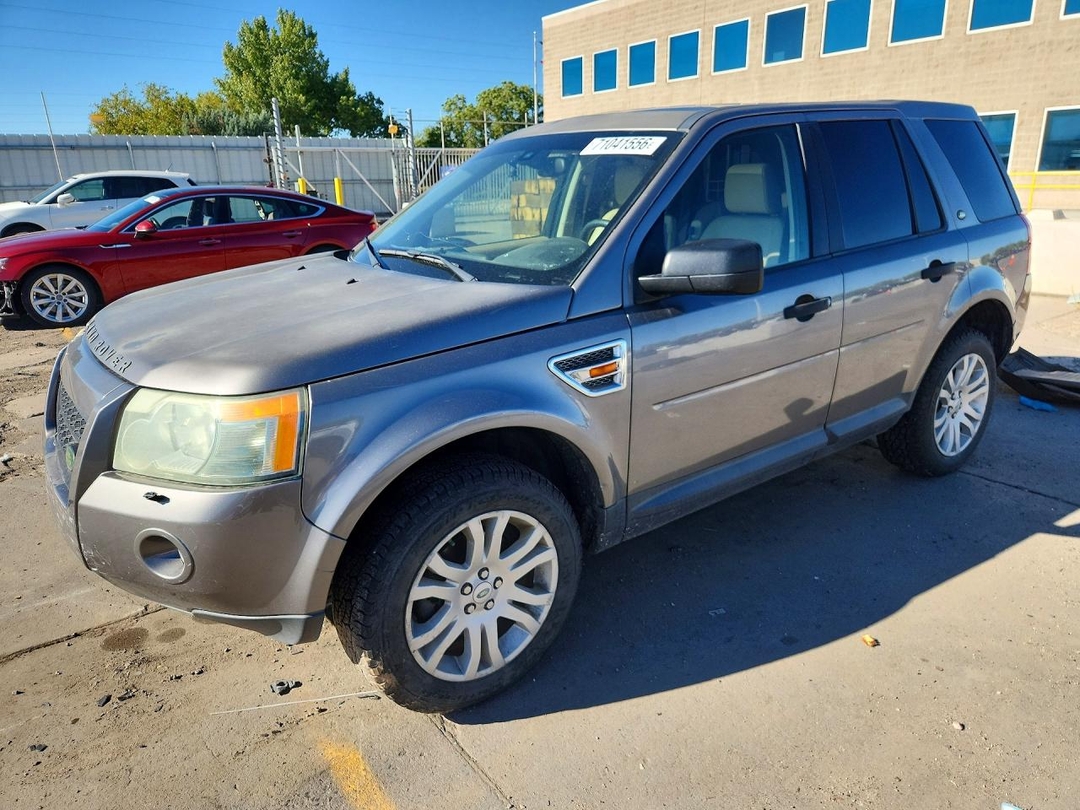 Вид 2008 LAND ROVER LR2 SE, угол 1