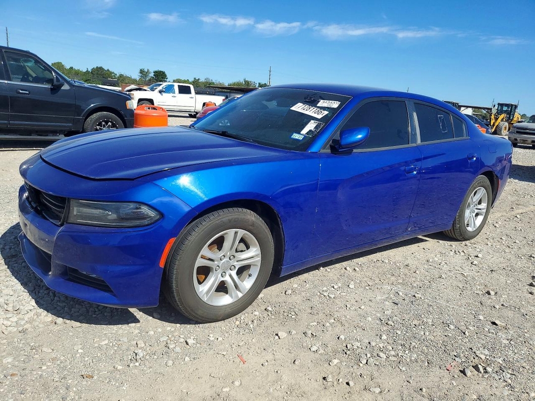 Вид 2018 DODGE CHARGER SXT, угол 1
