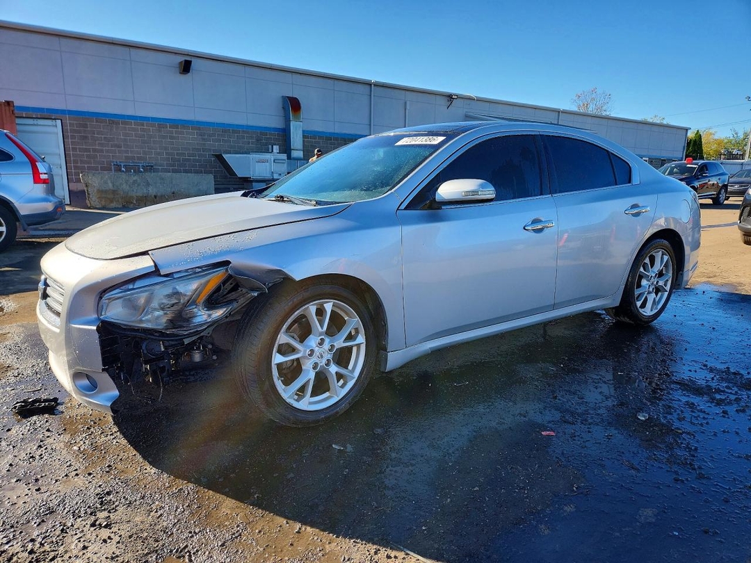 منظر 2012 NISSAN MAXIMA 3.5 S، زاوية 1
