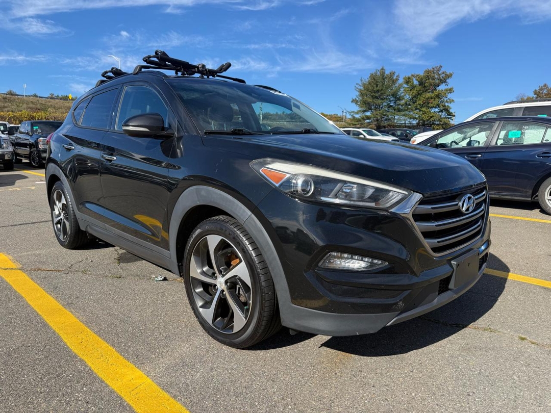 Vista de 2016 HYUNDAI TUCSON LIMITED, ángulo 1