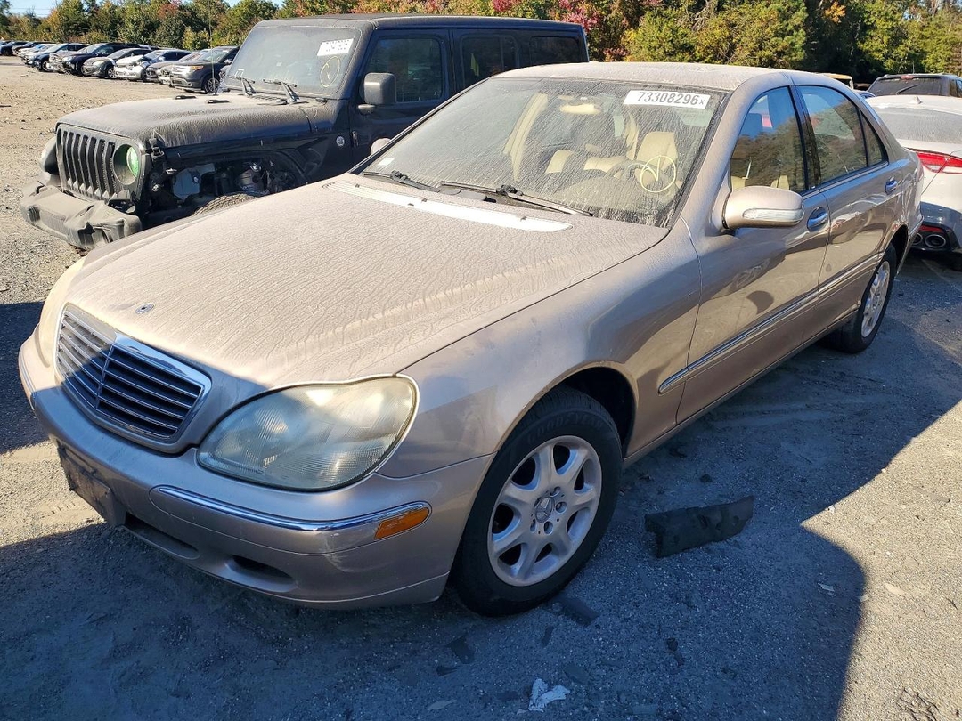 Vista de 2000 MERCEDES-BENZ S 430, ángulo 1