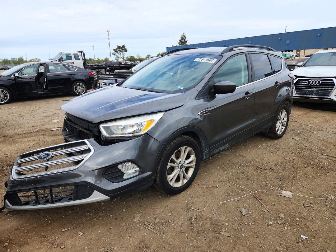 2018 FORD ESCAPE SE view, angle 1