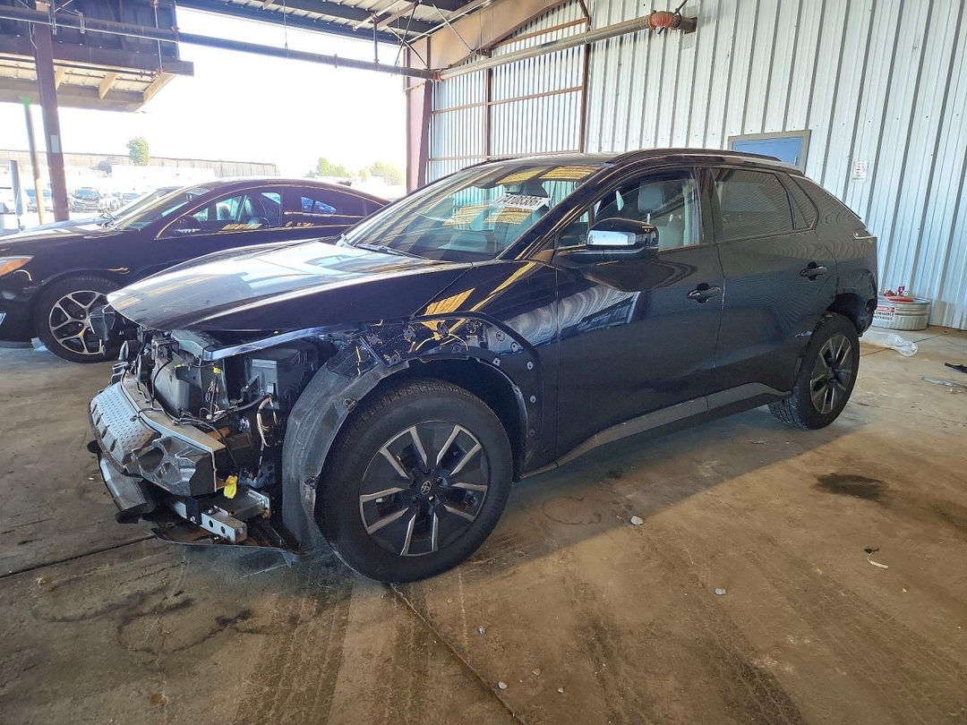 Vue de 2026 TOYOTA BZ XLE PLUS, angle 1