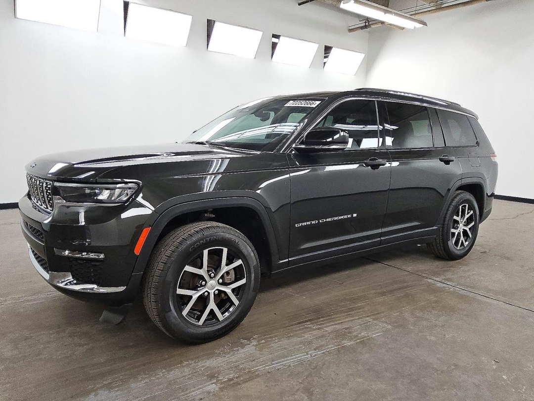 منظر 2023 JEEP GRAND CHEROKEE L LIMITED، زاوية 1