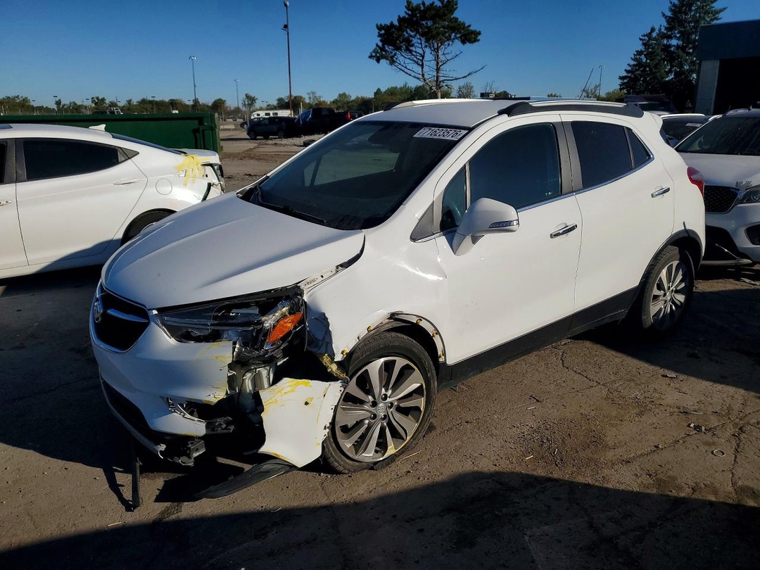 Vedere 2017 BUICK ENCORE PREFERRED, unghi 1