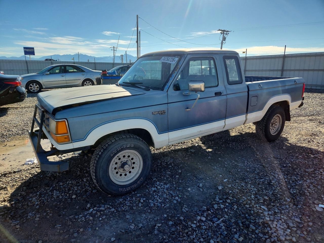 منظر 1990 FORD RANGER SUPER CAB، زاوية 1