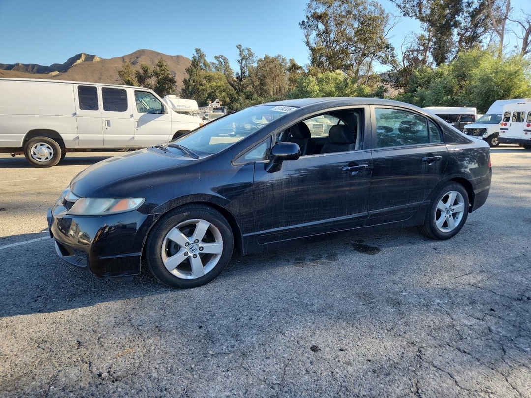 Вид 2010 HONDA CIVIC LX-S, угол 1