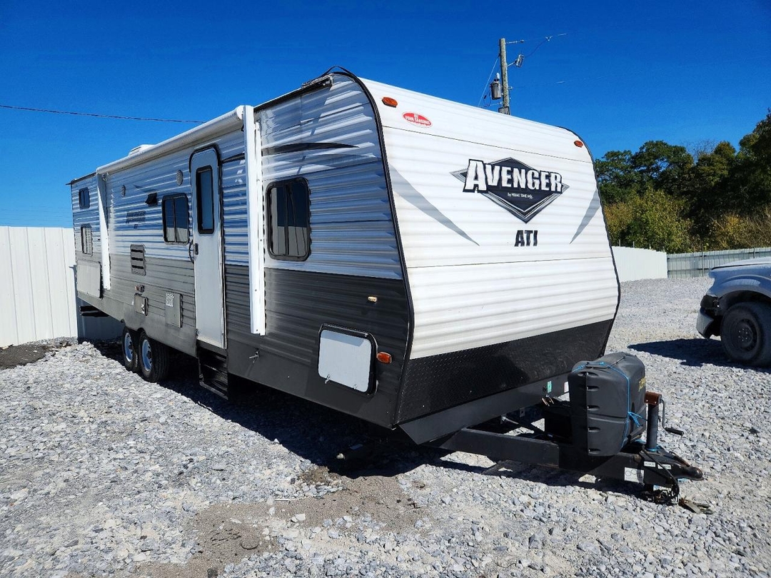 Vue de 2018 FOREST RIVER AVENGER CAMPER, angle 1