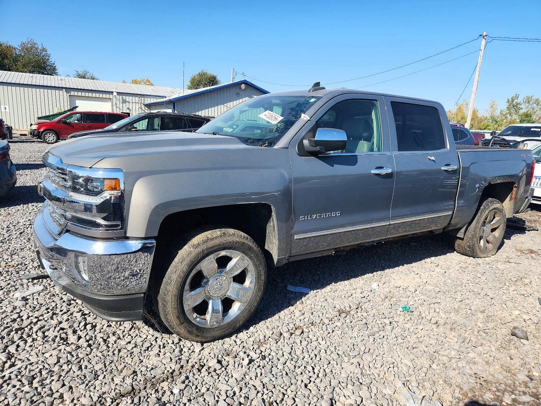 منظر 2017 CHEVROLET SILVERADO K1500 LTZ، زاوية 1