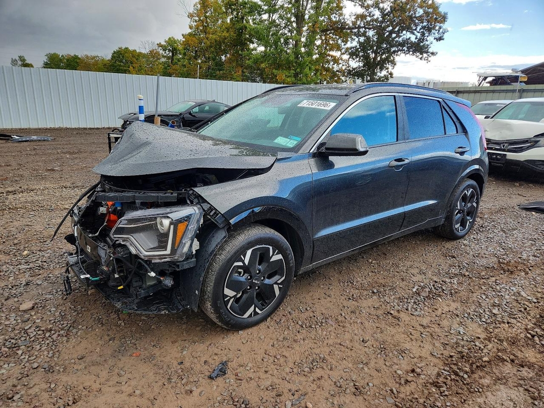 منظر 2025 KIA NIRO WIND، زاوية 1