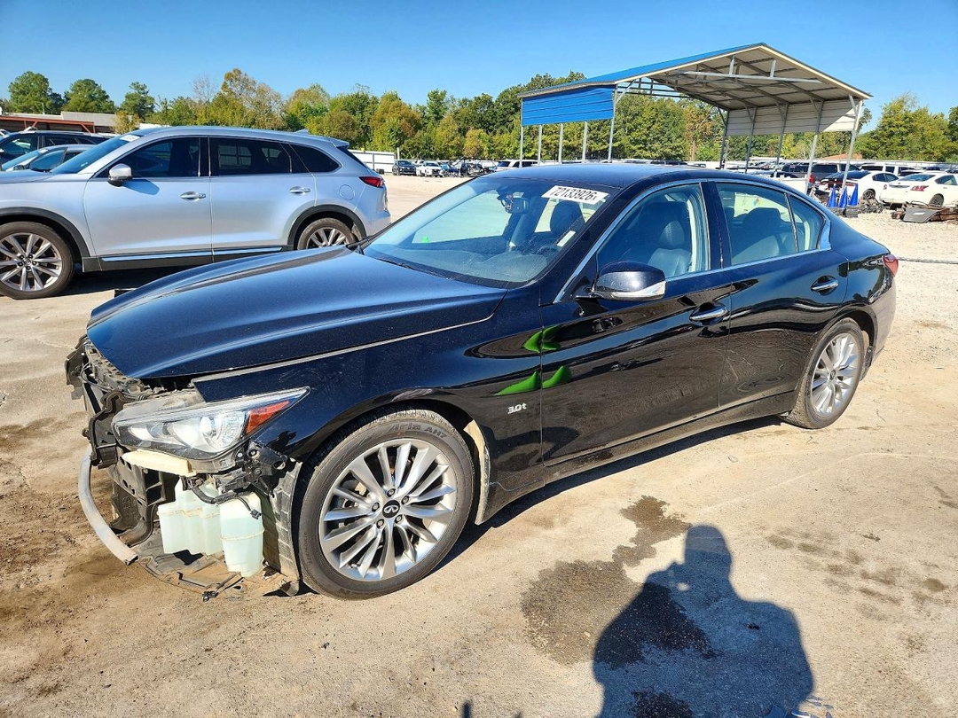 Вид 2019 INFINITI Q50 3.0T LUXE, угол 1
