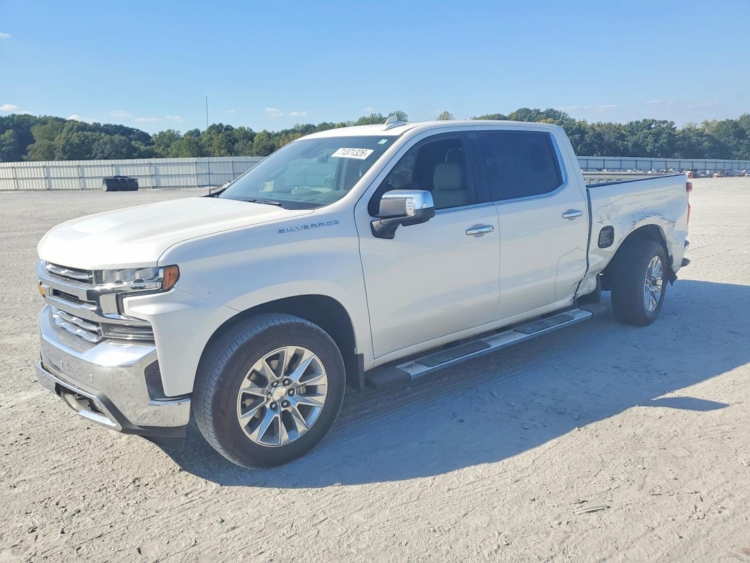 منظر 2020 CHEVROLET SILVERADO C1500 LTZ، زاوية 1