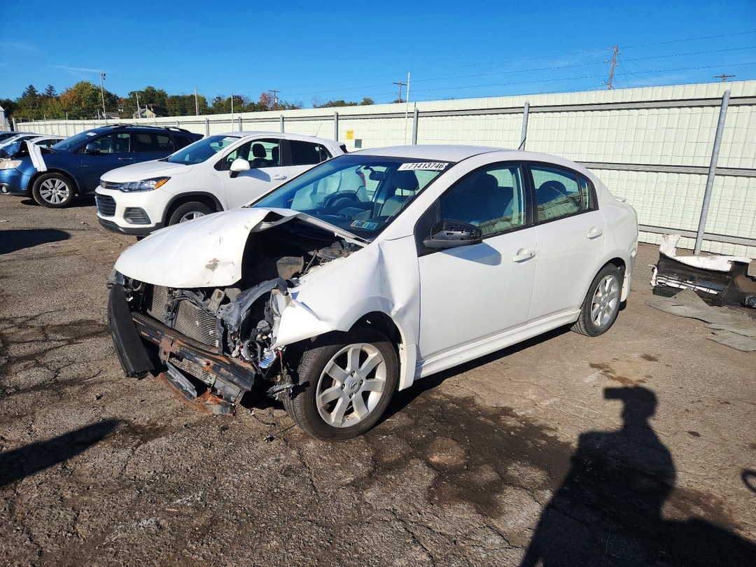 Vista de 2012 NISSAN SENTRA 2.0, ángulo 1