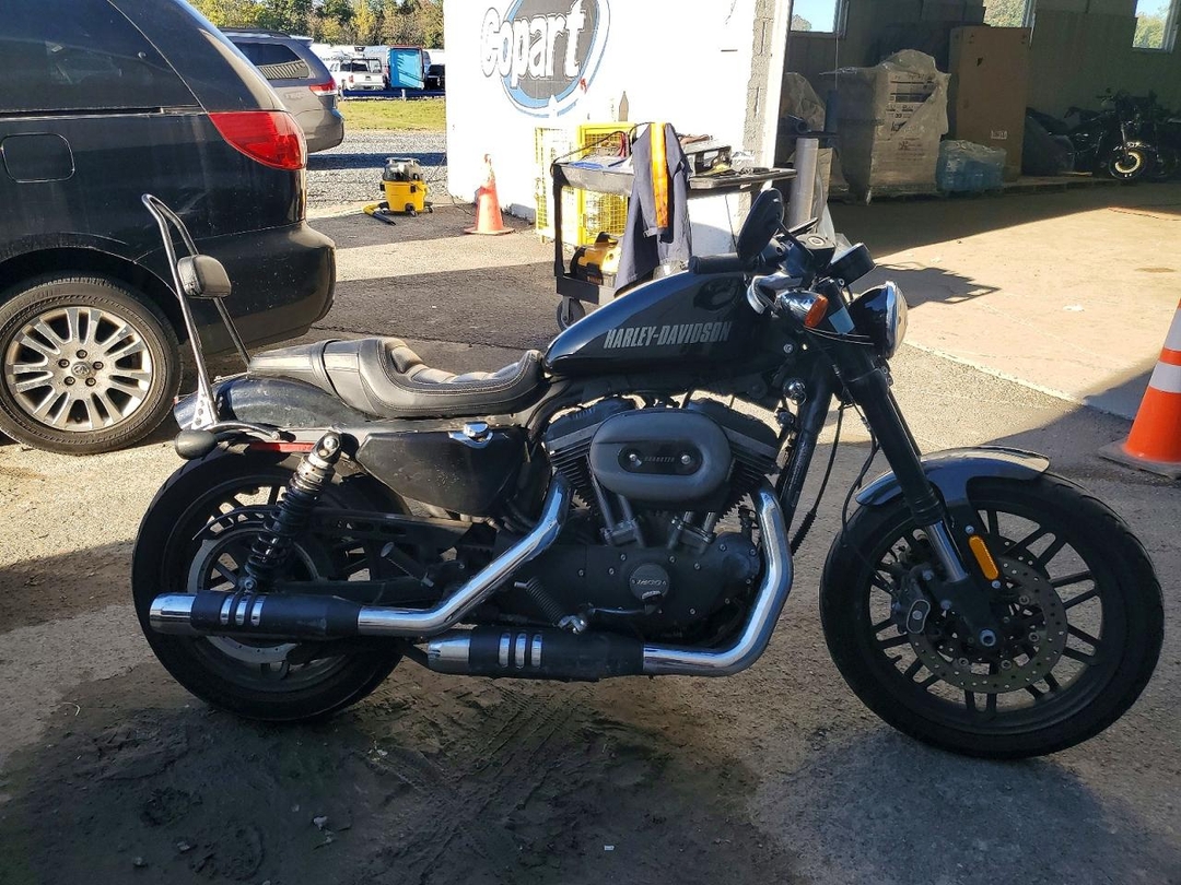 Вид 2017 HARLEY-DAVIDSON XL1200 CX, угол 1