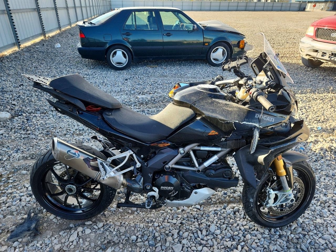 Вид 2010 DUCATI MULTISTRADA 1200 / 1200S, угол 1