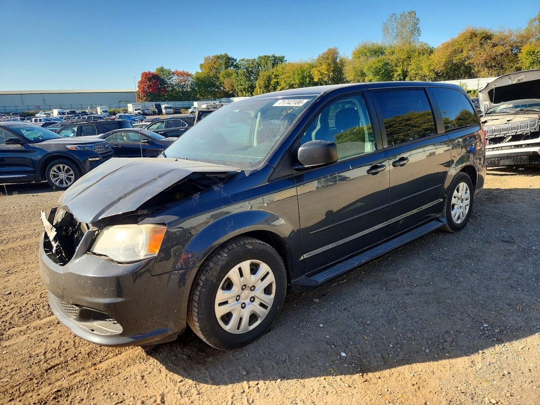 Вид 2013 DODGE GRAND CARAVAN SE, угол 1
