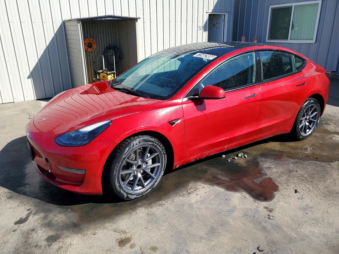 Vista de 2022 TESLA MODEL 3, ángulo 1