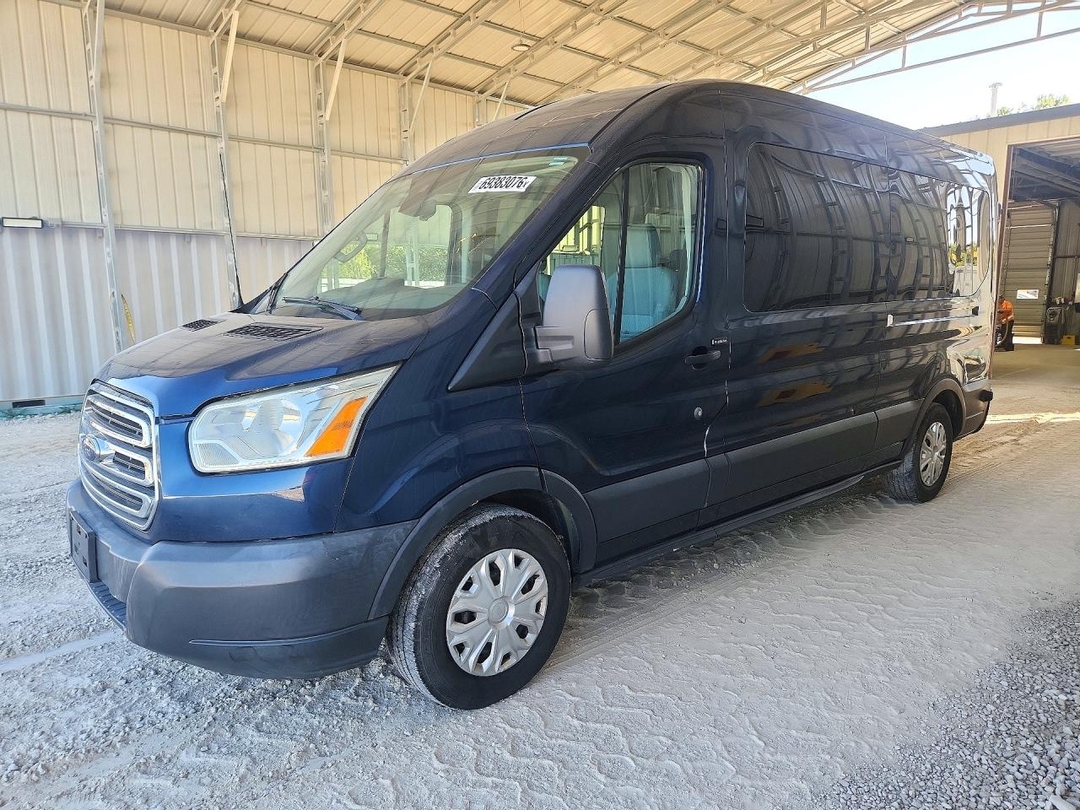 Вид 2015 FORD TRANSIT T-350, угол 1
