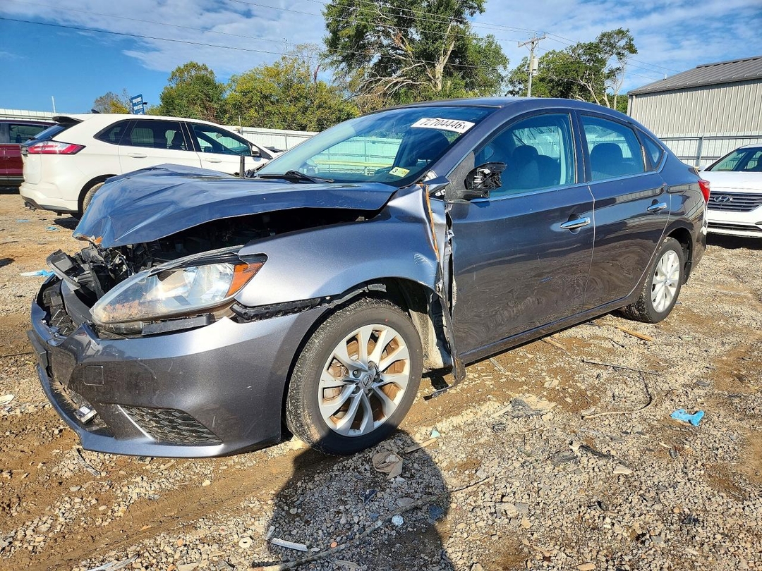 منظر 2019 NISSAN SENTRA SV، زاوية 1