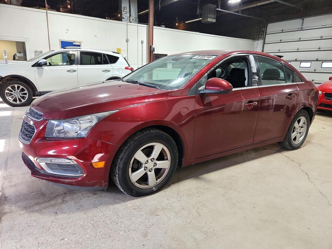 Vista de 2016 CHEVROLET CRUZE LIMITED LT, ángulo 1