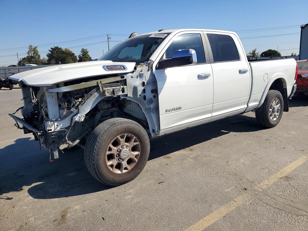 Vista de 2020 RAM 2500 LARAMIE, ángulo 1