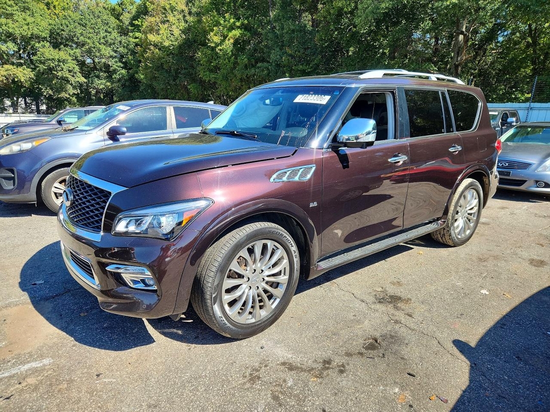 Vue de 2015 INFINITI QX80 BASE, angle 1