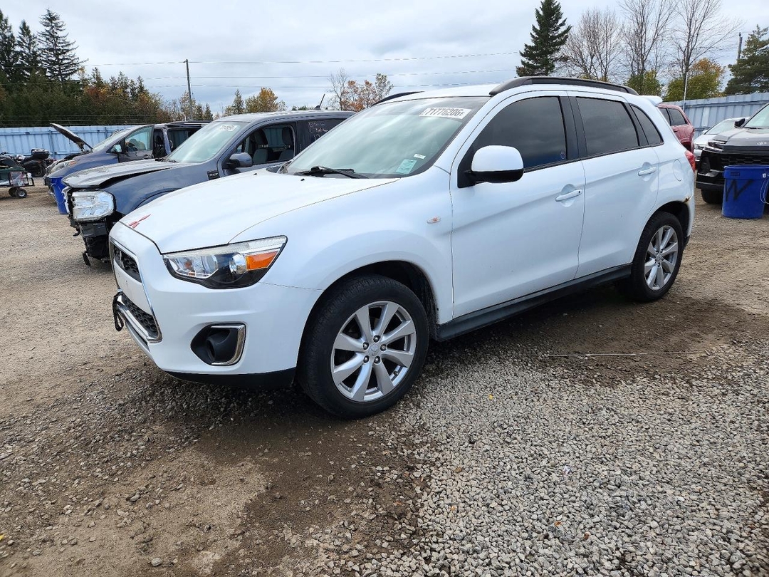 Vista de 2015 MITSUBISHI RVR GT, ángulo 1