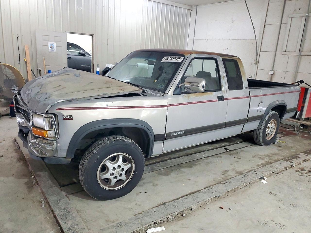 منظر 1994 DODGE DAKOTA، زاوية 1