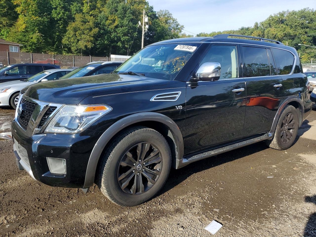 Vue de 2017 NISSAN ARMADA PLATINUM, angle 1