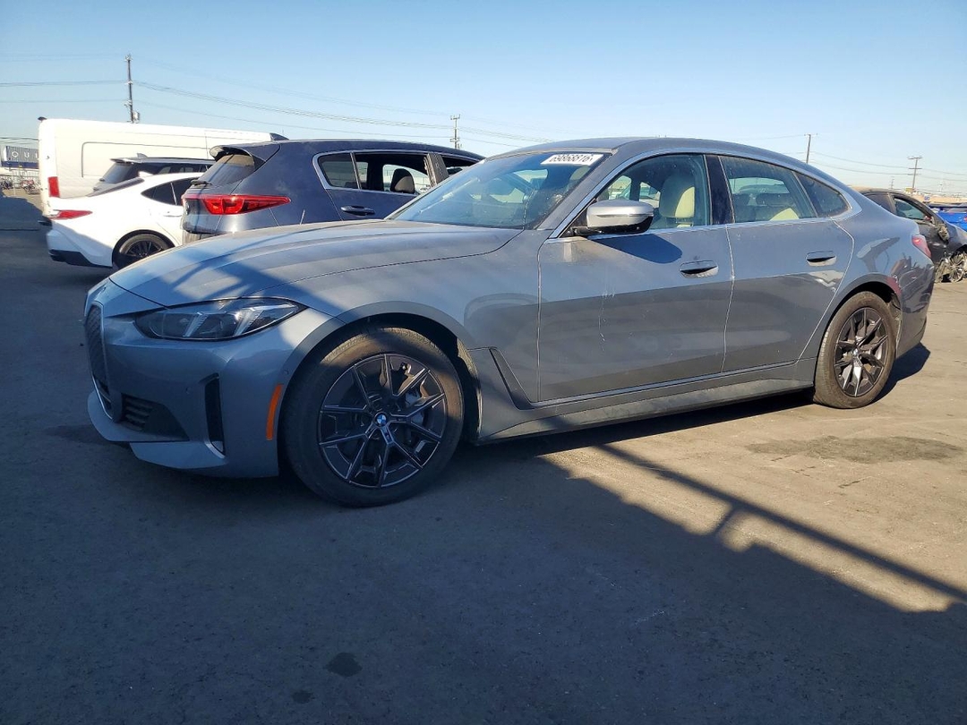 Vue de 2025 BMW I4 EDRIVE 40, angle 1
