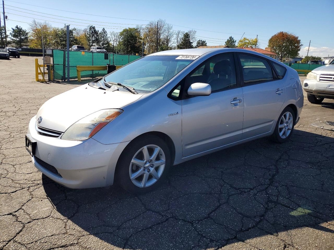 Vue de 2008 TOYOTA PRIUS TOURING, angle 1