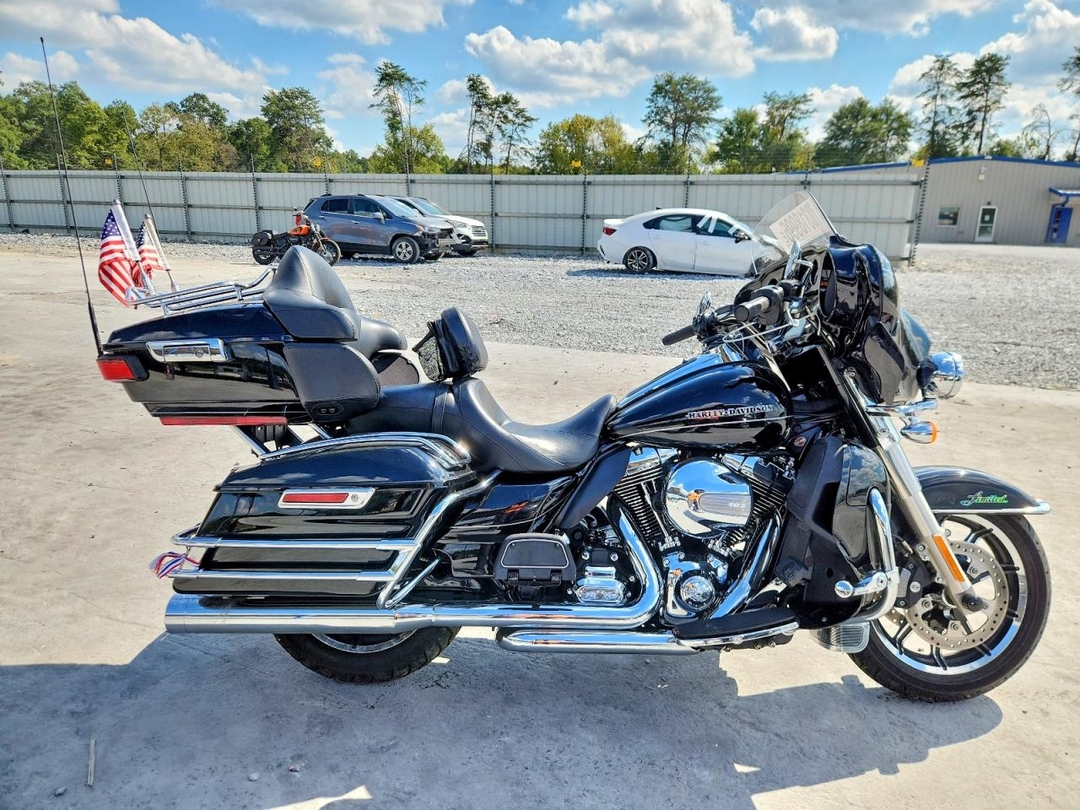 Вид 2014 HARLEY-DAVIDSON FLHTK ELECTRA GLIDE ULTRA LIMITED, угол 1