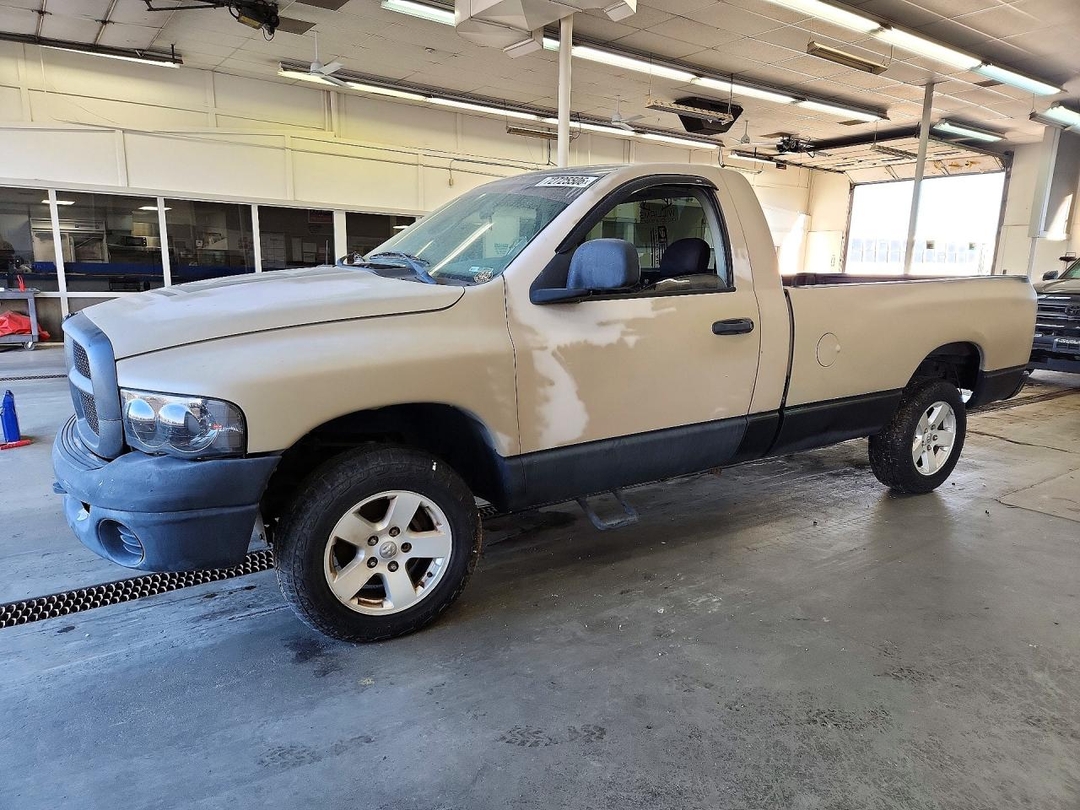 Вид 2003 DODGE RAM 1500 ST, угол 1