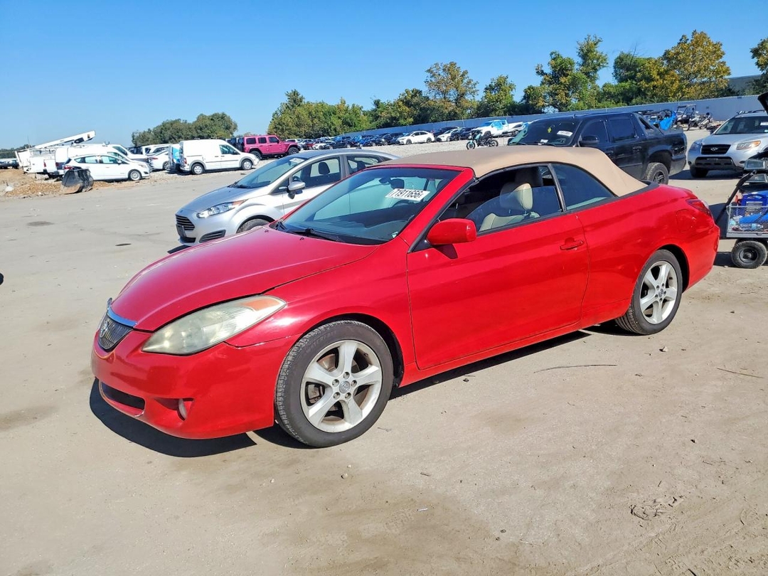 منظر 2005 TOYOTA CAMRY SOLARA SLE V6، زاوية 1