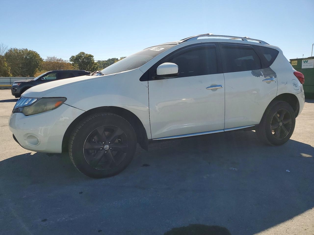 Vue de 2009 NISSAN MURANO S, angle 1