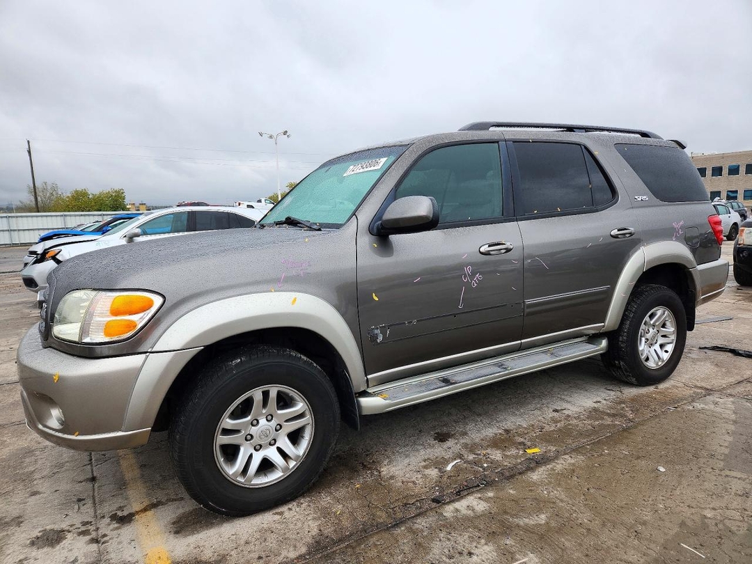 Вид 2003 TOYOTA SEQUOIA SR5, угол 1