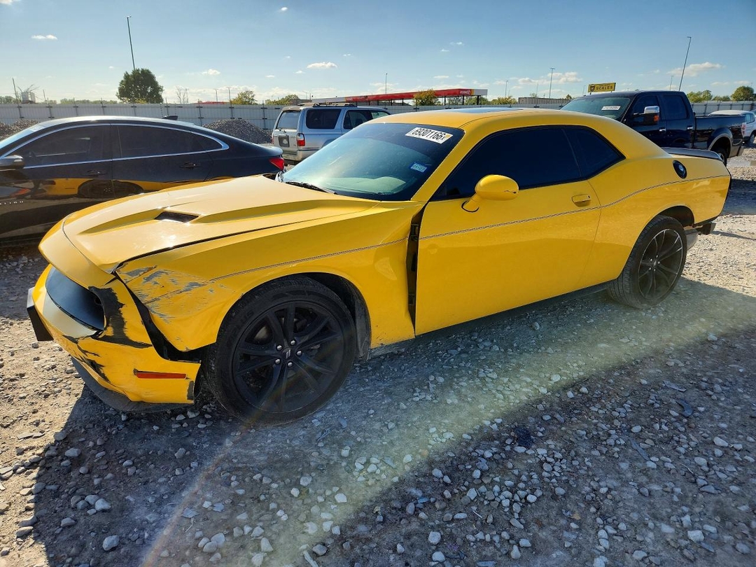 Vue de 2017 DODGE CHALLENGER SXT, angle 1