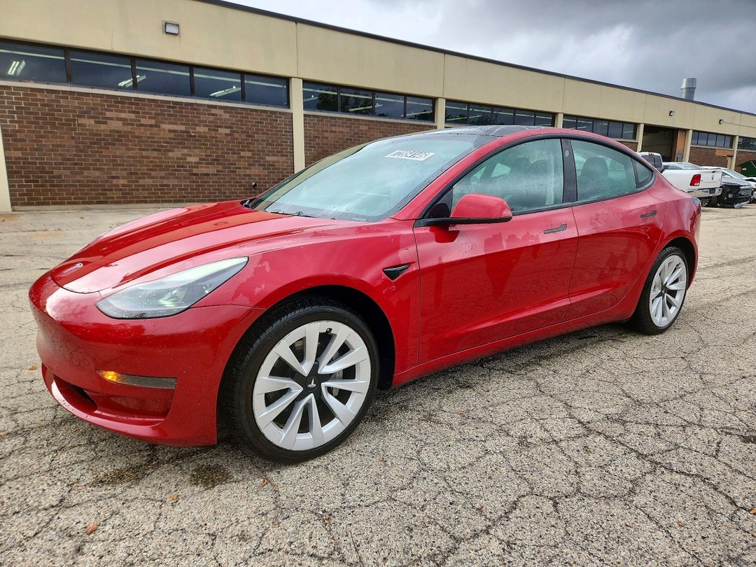 Vista de 2022 TESLA MODEL 3, ángulo 1