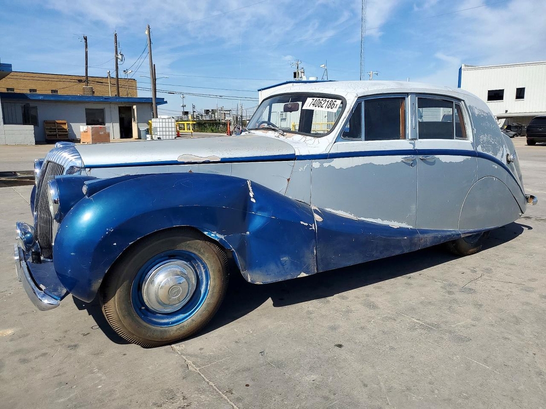 Vue de 1952 AUSTIN UNKNOWN, angle 1