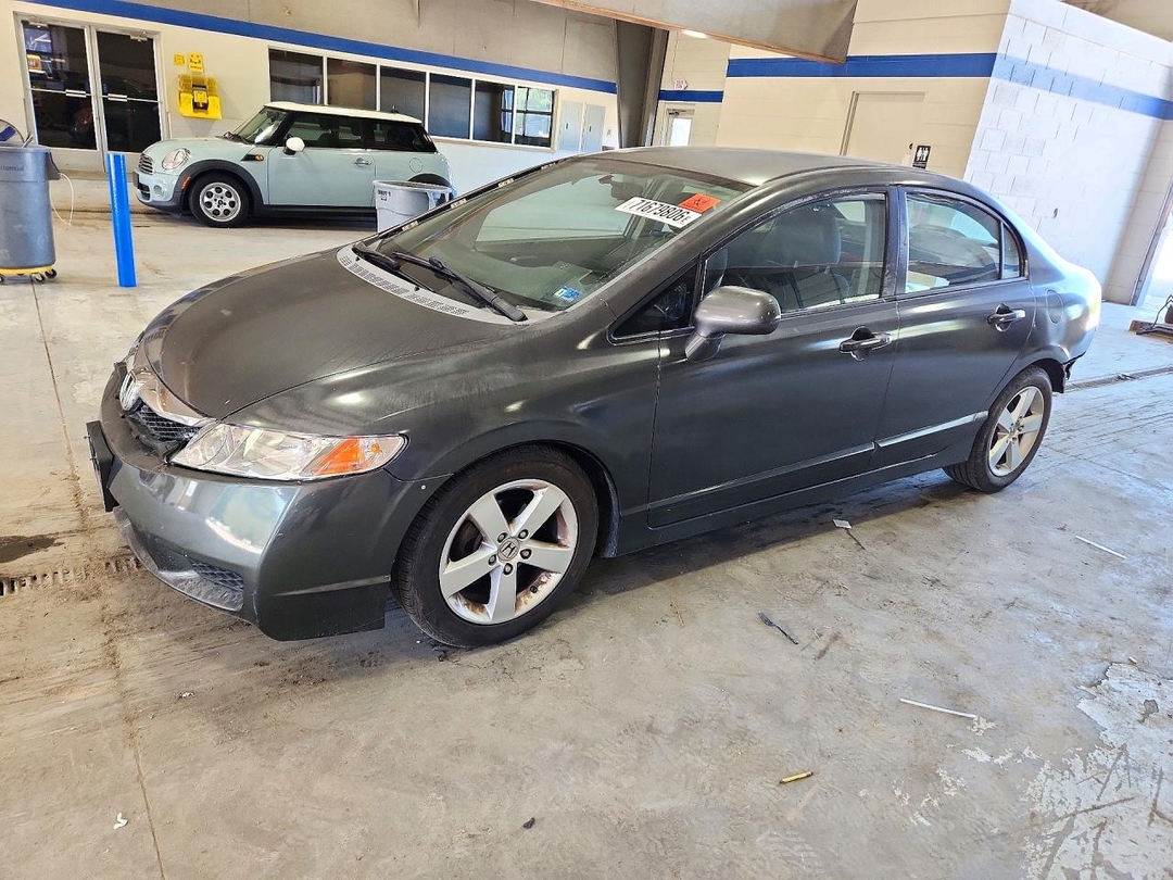 Вид 2009 HONDA CIVIC LX-S, угол 1
