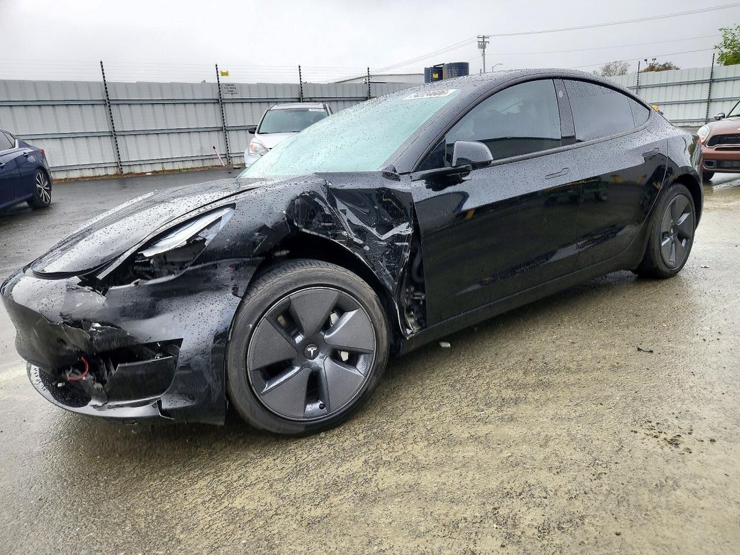 Vista de 2023 TESLA MODEL 3, ángulo 1