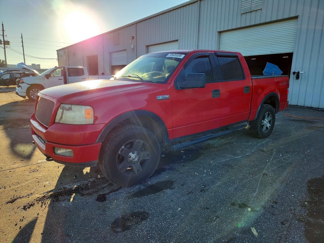 Vista de 2005 FORD F150 SUPERCREW, ángulo 1