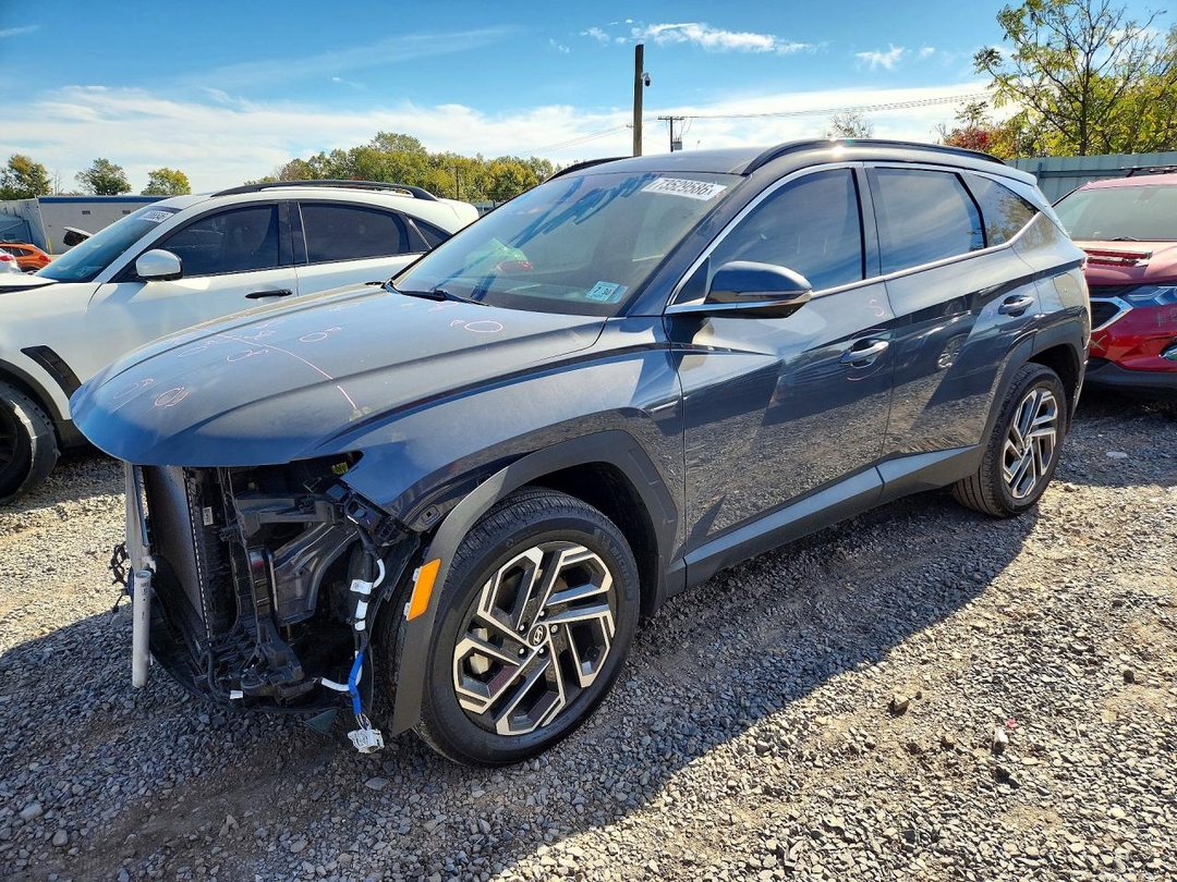 Вид 2025 HYUNDAI TUCSON LIMITED, угол 1