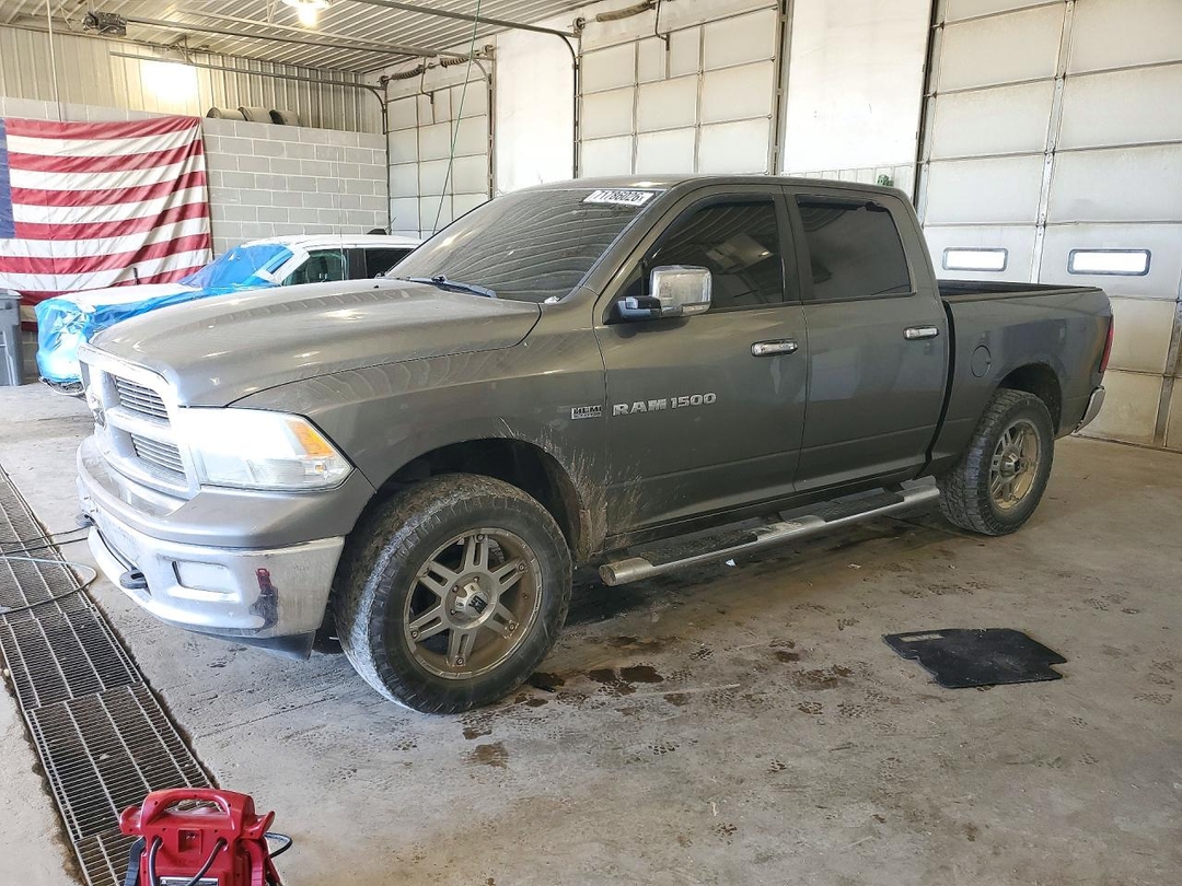 Vue de 2012 DODGE RAM 1500 SLT, angle 1