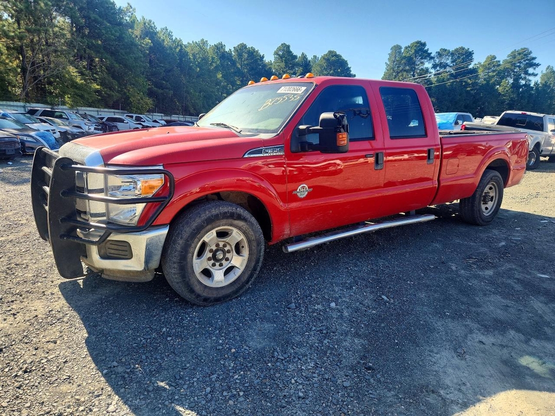 Vista de 2016 FORD F350 SUPER DUTY, ángulo 1