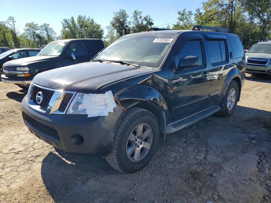 Vue de 2011 NISSAN PATHFINDER S, angle 1